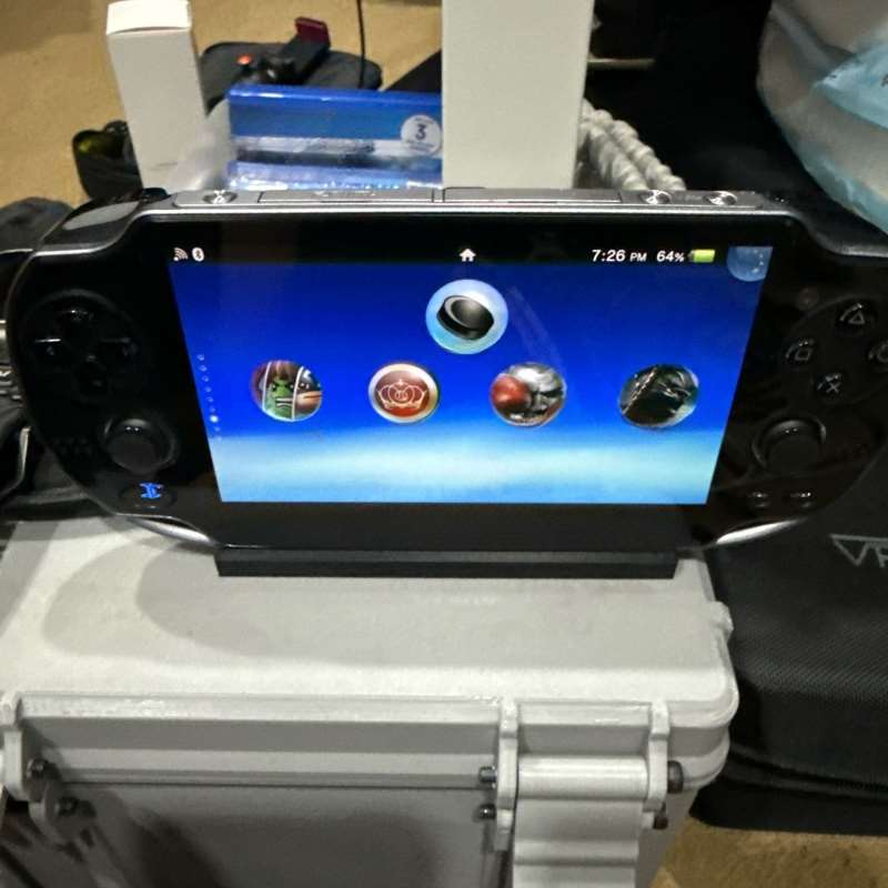 Tragbarer Spielkonsolen-Stände – Gaming Console Portable Bewertung und Preis