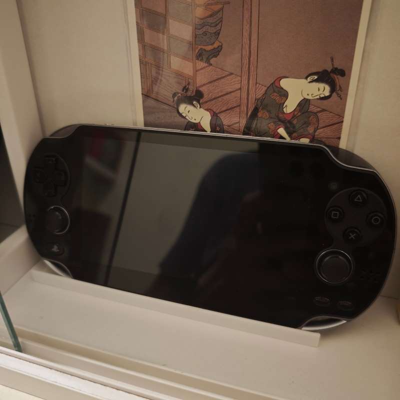 Tragbarer Spielkonsolen-Stände – Gaming Console Portable Bewertung und Preis